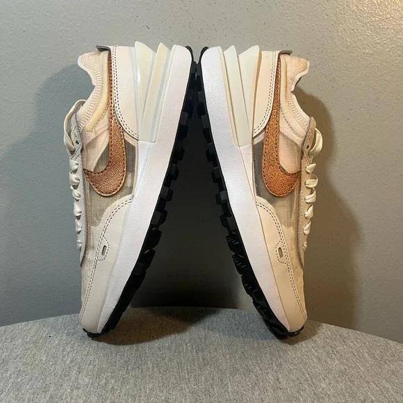 Nike Waffle One ESS Light Soft Pink Athletic Women’s Shoe Size 8 FB1298 600​​ - Picture 8 of 11